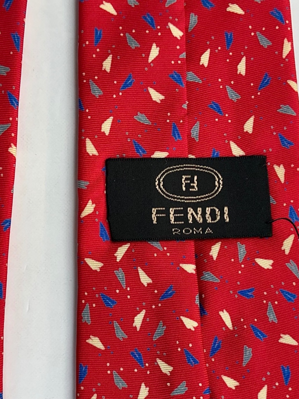 FENDI Roma, nice red colour with logo on front all Silk Tie.Made in Italy 🇮🇹